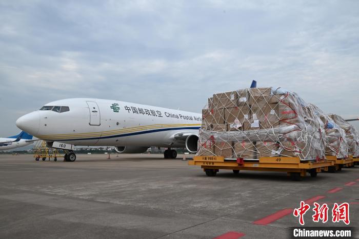 中国邮政开通浙江义乌至马尼拉国际货运航线